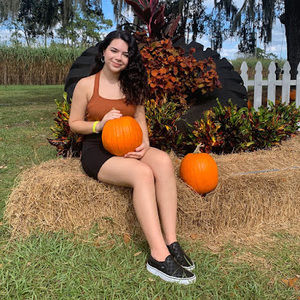 Meet your Posher, Annabella